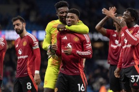 华体会hth-曼联绝杀曼城，莫德里奇补时绝平英超