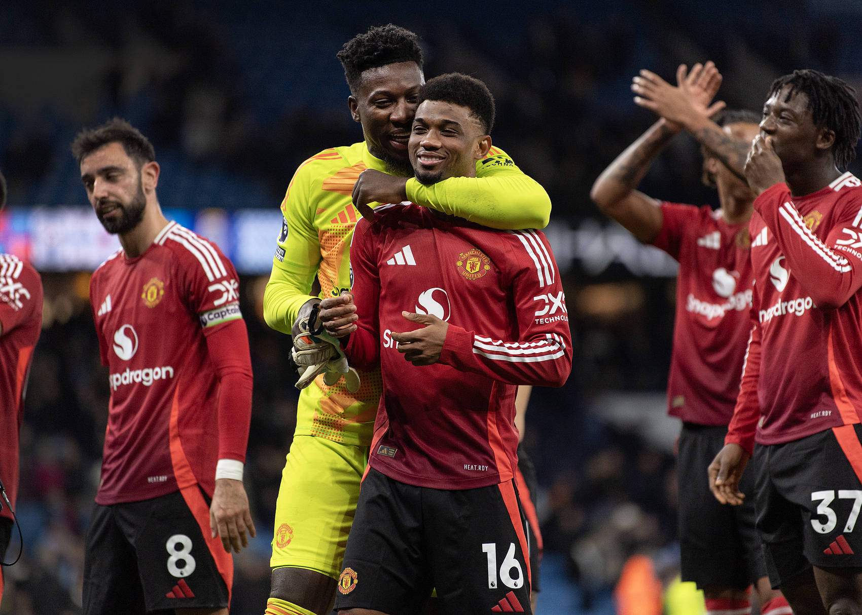 华体会hth-曼联绝杀曼城，莫德里奇补时绝平英超  第1张