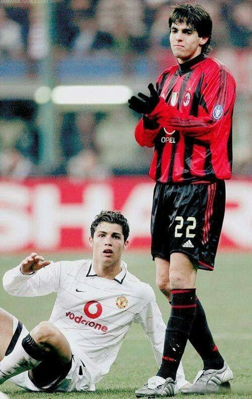 华体会体育-关于AC米兰险胜曼联，C罗梅开二度世界杯的信息  第2张