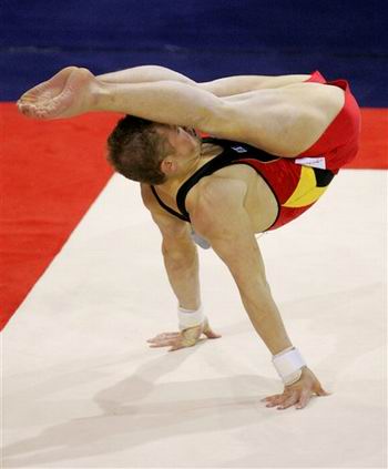 华体会网址-德国体操选手表现出色,领先全场 第1张 华体会网址-德国体操选手表现出色,领先全场 第1张