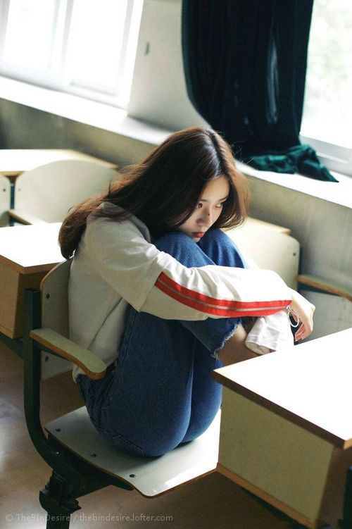 华体会登陆-绝境救主！莱万一剑封喉 罗马破挪威铁壁首夺桂冠  第1张